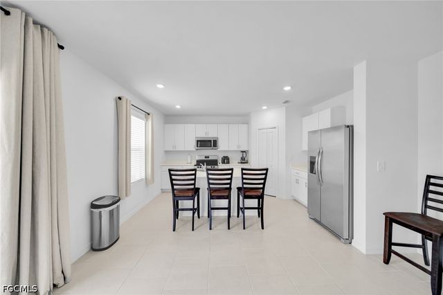 4107 Lattuca LN, North Fort Myers, FL 33917