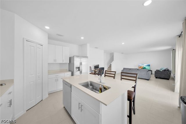 4107 Lattuca LN, North Fort Myers, FL 33917