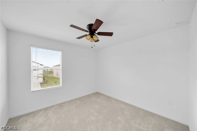 4107 Lattuca LN, North Fort Myers, FL 33917