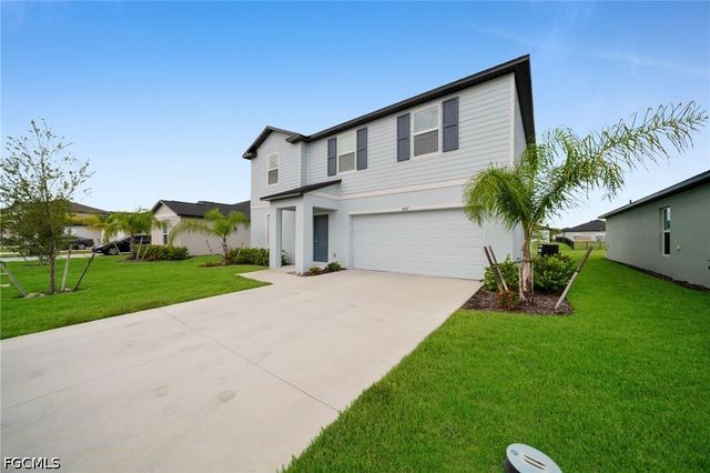 4107 Lattuca LN, North Fort Myers, FL 33917