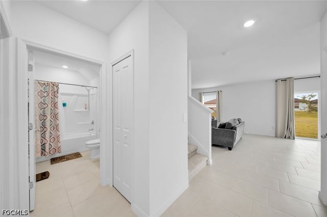 4107 Lattuca LN, North Fort Myers, FL 33917