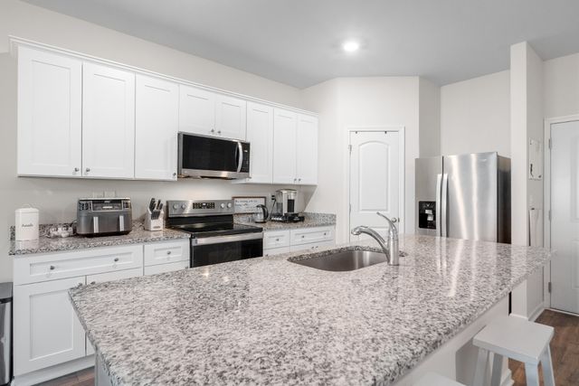 307 Masters Way, Dickson, TN 37055