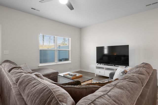 307 Masters Way, Dickson, TN 37055