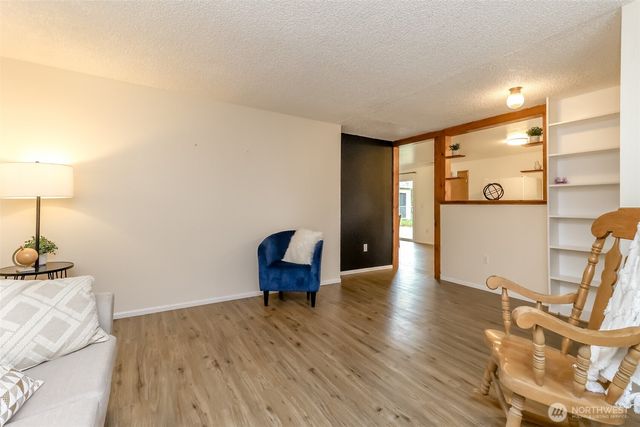 15406 11th Avenue Ct E, Tacoma, WA 98445