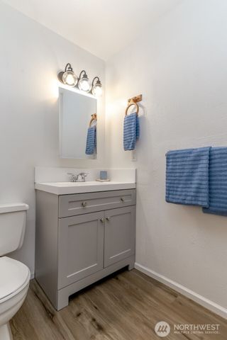 15406 11th Avenue Ct E, Tacoma, WA 98445