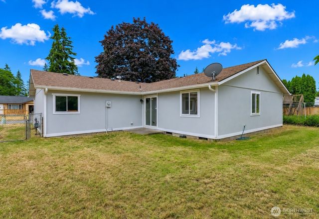 15406 11th Avenue Ct E, Tacoma, WA 98445