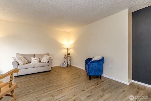 15406 11th Avenue Ct E, Tacoma, WA 98445