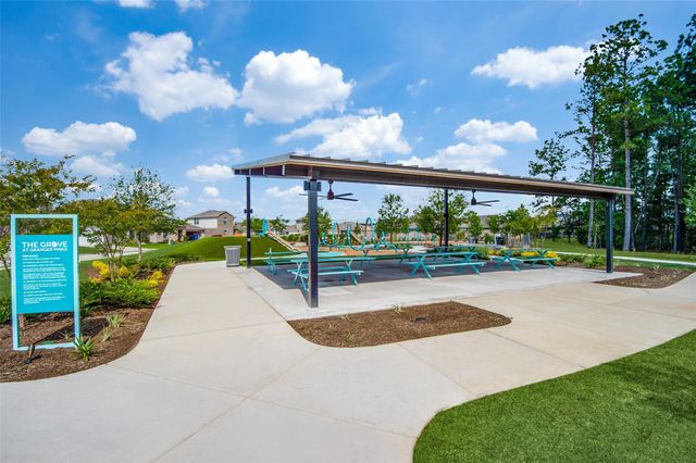 15468 Woody Haven Drive, Conroe, TX 77302