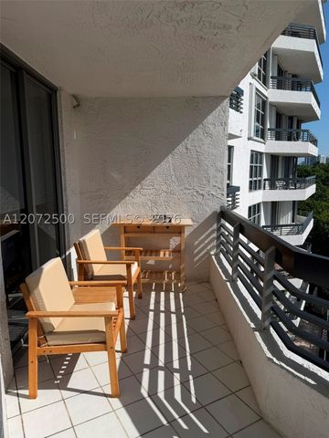 3400 NE 192nd St 511, Aventura, FL 33180