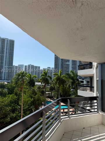 3400 NE 192nd St 511, Aventura, FL 33180