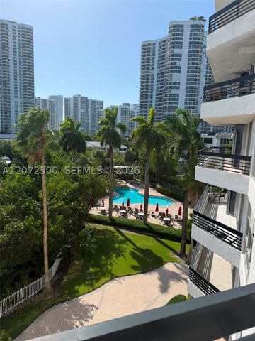 3400 NE 192nd St 511, Aventura, FL 33180