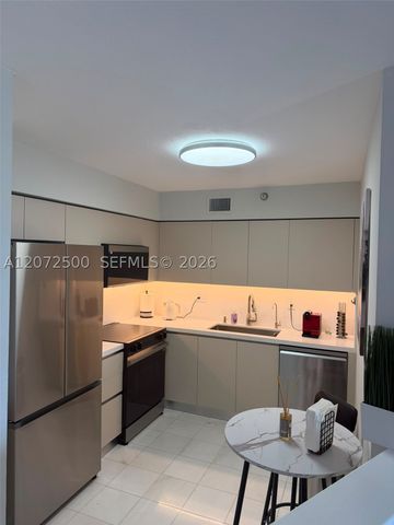3400 NE 192nd St 511, Aventura, FL 33180
