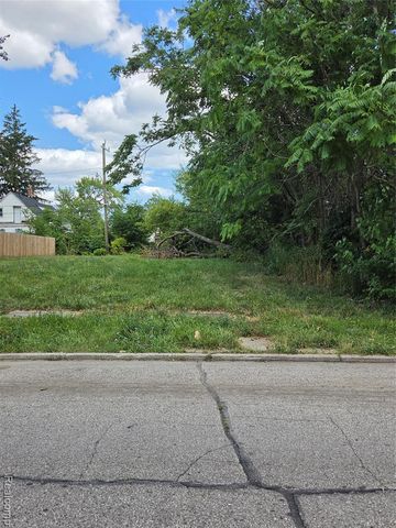 2540 Beals Street, Detroit, MI 48214