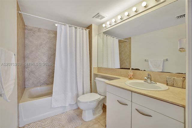 2080 S OCEAN DR 1102, Hallandale Beach, FL 33009