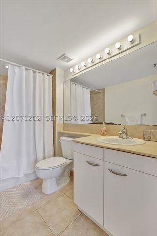 2080 S OCEAN DR 1102, Hallandale Beach, FL 33009