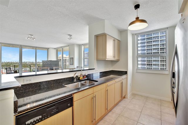 2080 S OCEAN DR 1102, Hallandale Beach, FL 33009