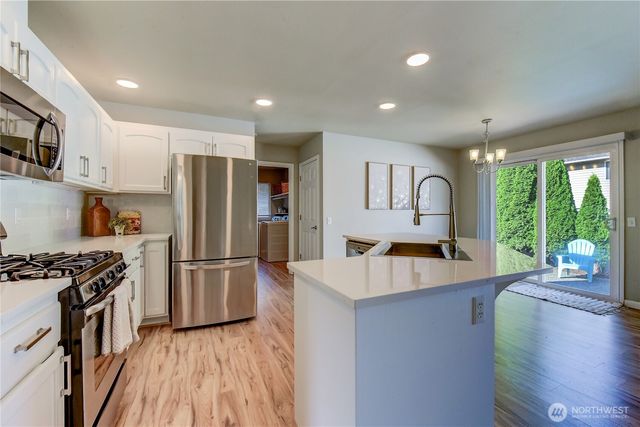 15512 3rd Place W, Lynnwood, WA 98087