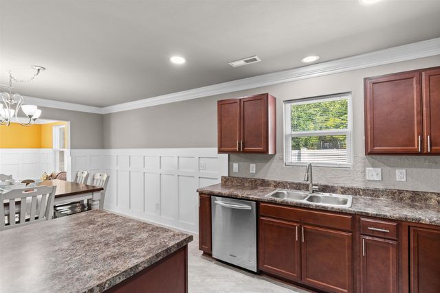 200 Davis Ct., Little River, SC 29566