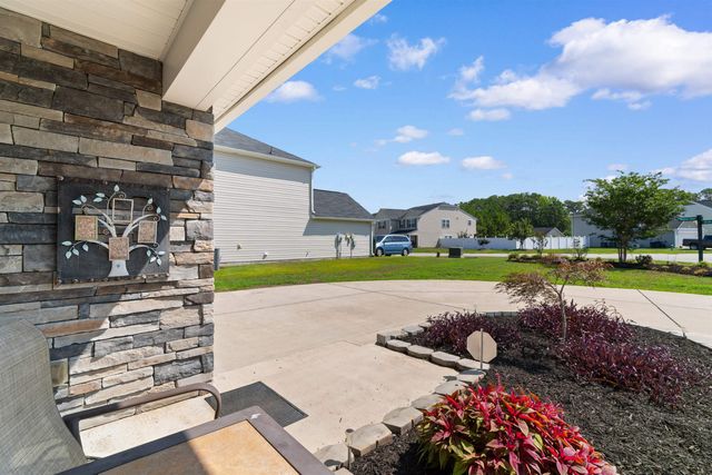 200 Davis Ct., Little River, SC 29566