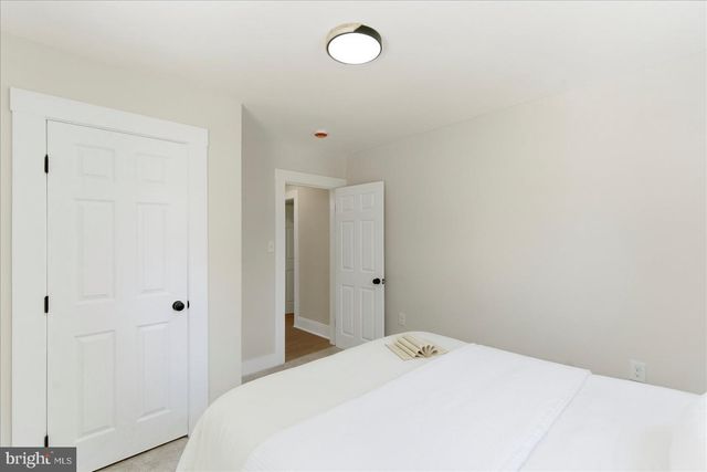 1 GLENWOOD AVE, Baltimore, MD 21228
