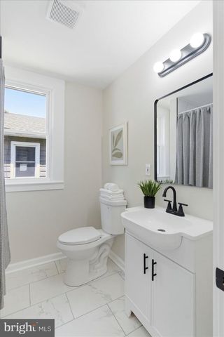 1 GLENWOOD AVE, Baltimore, MD 21228