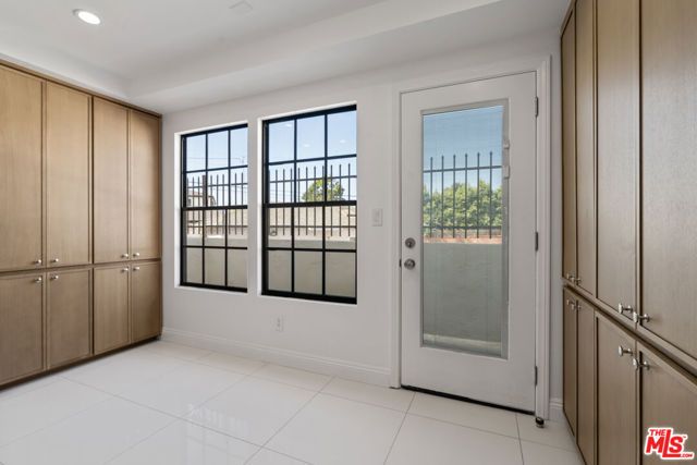2541 Stoner Avenue 2, Los Angeles, CA 90064