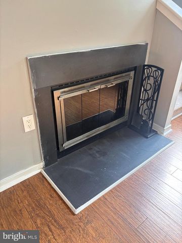 1303 ROBERTS WAY, Voorhees, NJ 08043