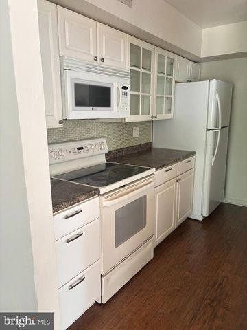 1303 ROBERTS WAY, Voorhees, NJ 08043