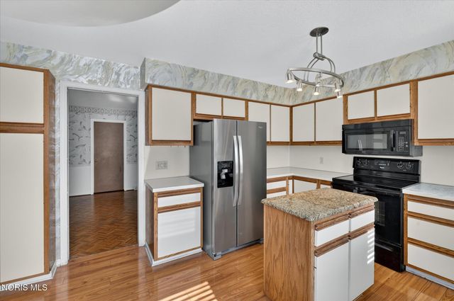 6820 Carrietowne Lane, 6820, Toledo, OH 43617