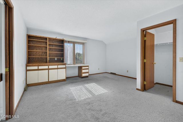 6820 Carrietowne Lane, 6820, Toledo, OH 43617