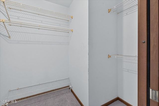 6820 Carrietowne Lane, 6820, Toledo, OH 43617