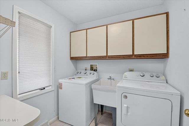 6820 Carrietowne Lane, 6820, Toledo, OH 43617