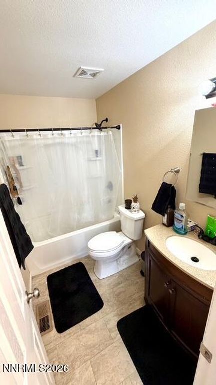 Image 16 of property listing at 1020 Roberts Street, Reno, NV 89502