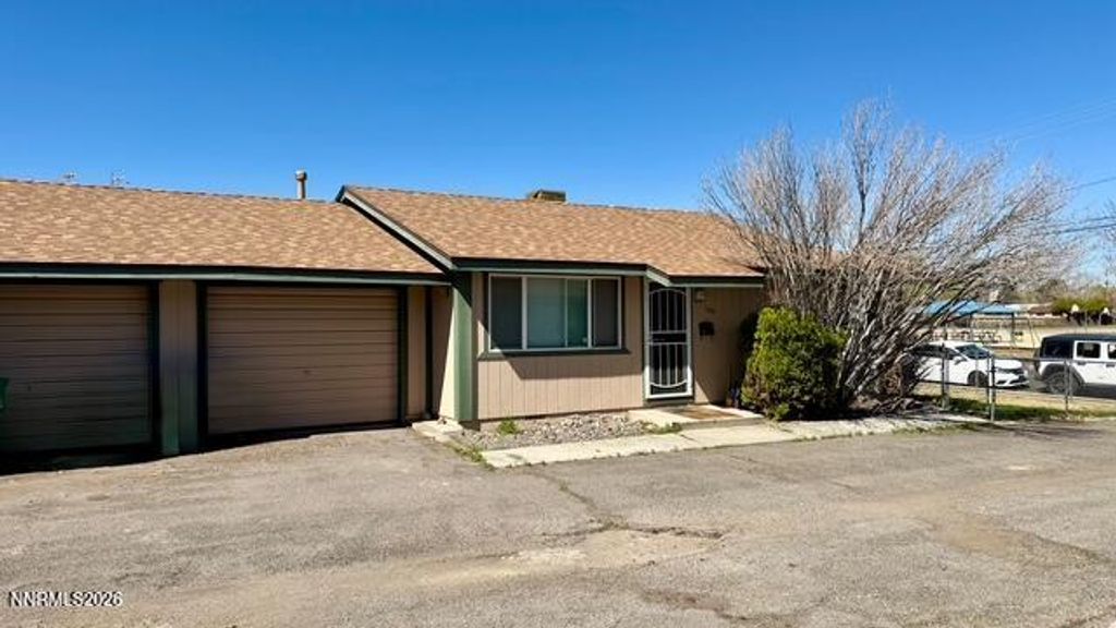 Image 3 of property listing at 1020 Roberts Street, Reno, NV 89502