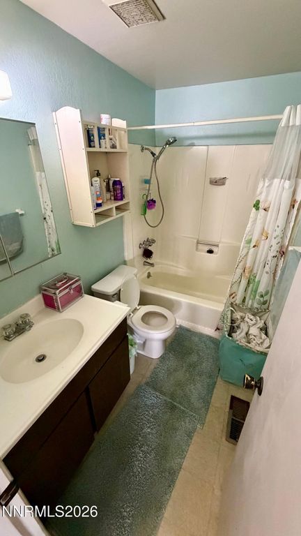 Image 32 of property listing at 1020 Roberts Street, Reno, NV 89502