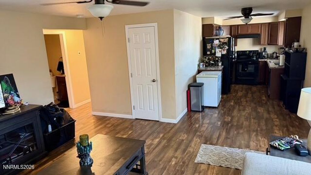 Image 5 of property listing at 1020 Roberts Street, Reno, NV 89502