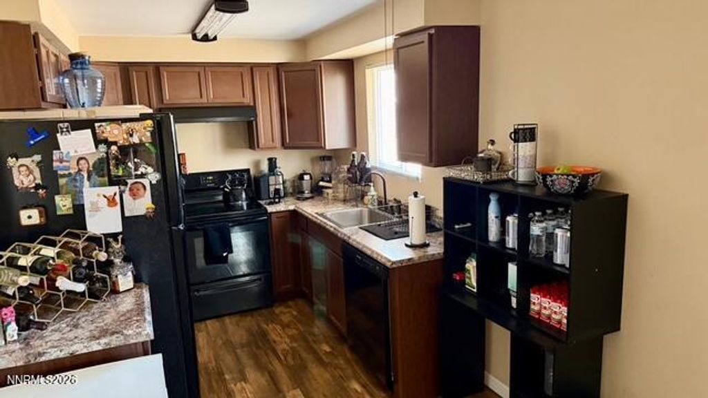 Image 7 of property listing at 1020 Roberts Street, Reno, NV 89502