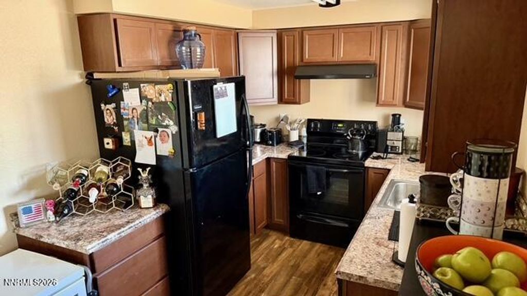 Image 8 of property listing at 1020 Roberts Street, Reno, NV 89502