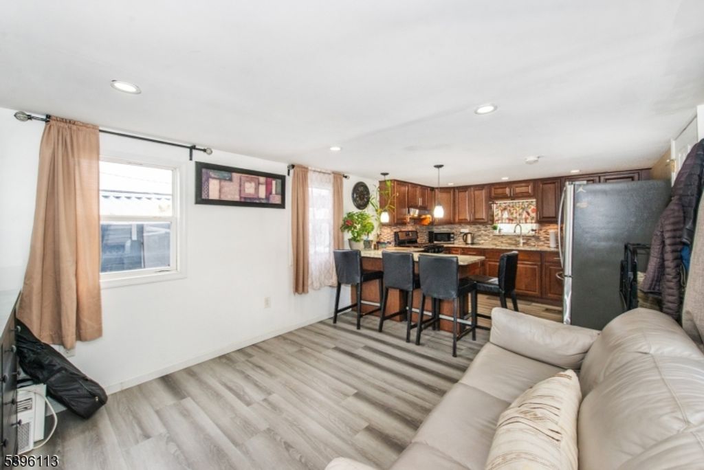 39 Helen Drive, Moonachie Boro, NJ 07074 — photo 4