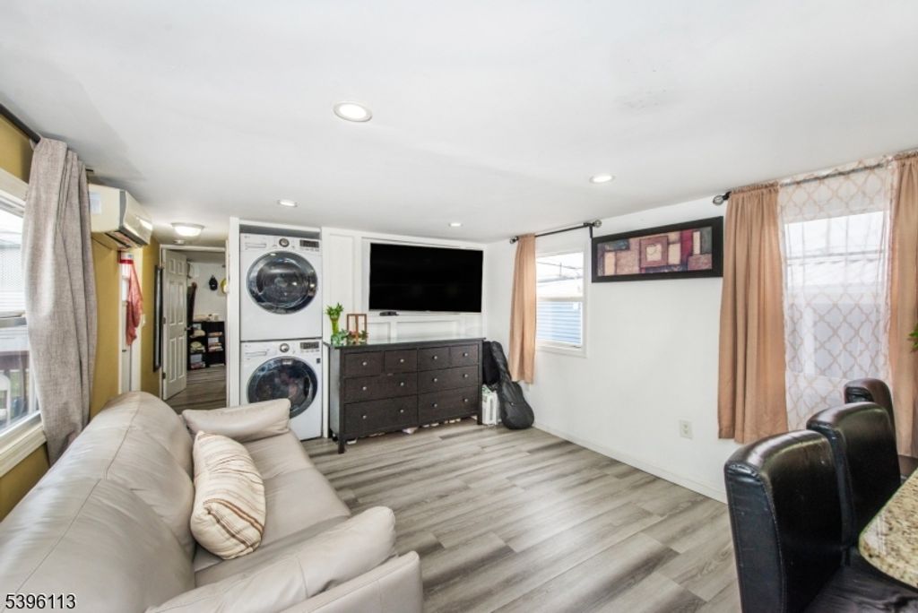 39 Helen Drive, Moonachie Boro, NJ 07074 — photo 5
