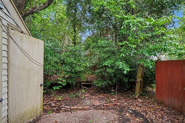 5670 Wells Circle, Stone Mountain, GA 30087