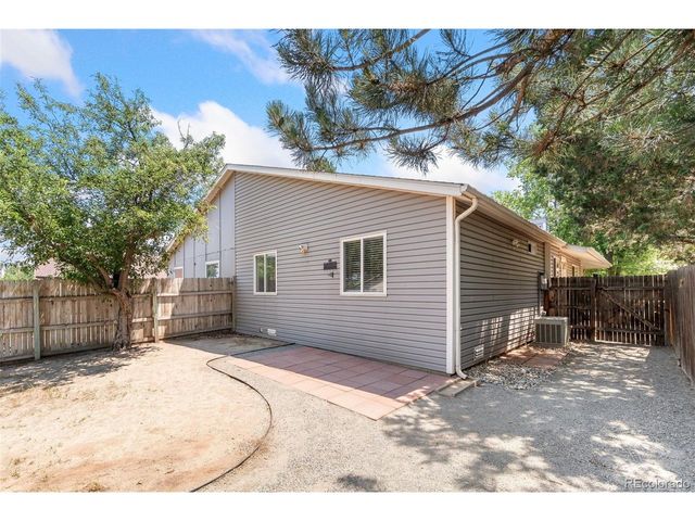 15421 E Princeton Ave, Aurora, CO 80013