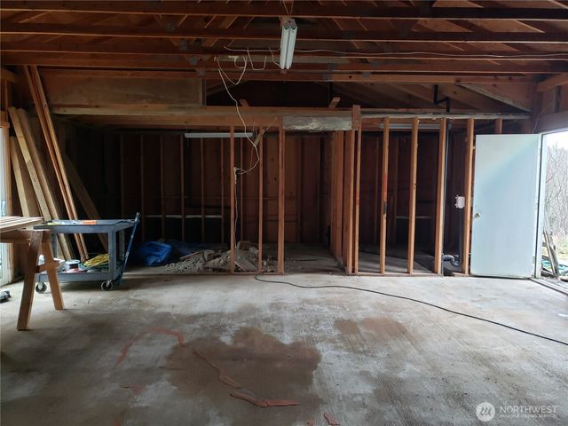 216 205th Avenue E, Lake Tapps, WA 98391