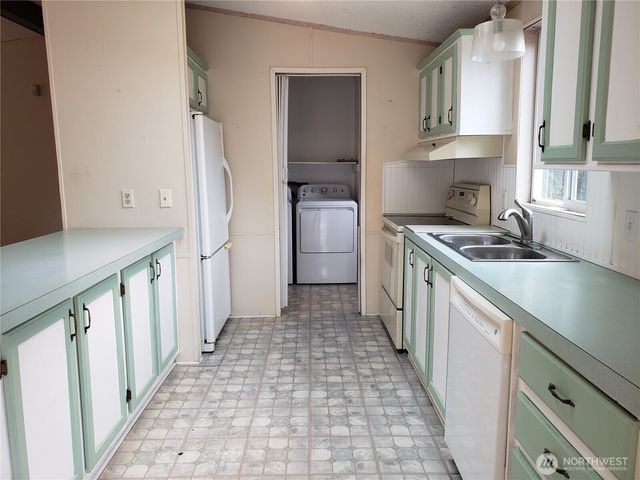 216 205th Avenue E, Lake Tapps, WA 98391