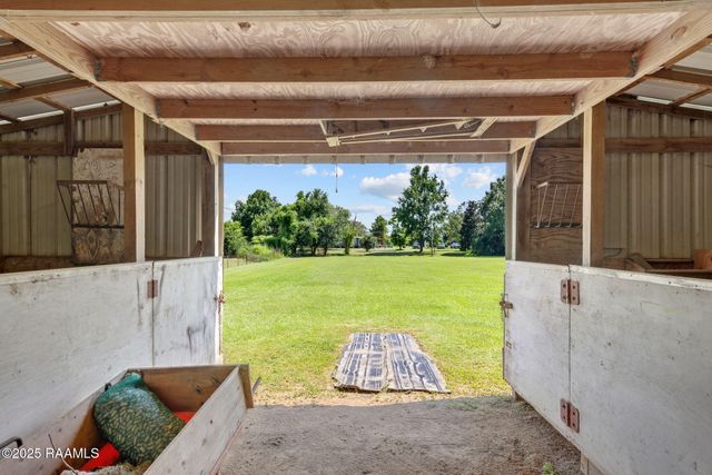 1039 Vieux Jacquet Road, Broussard, LA 70518