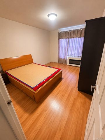 5133 Goldsmith Street 5A, Elmhurst, NY 11373