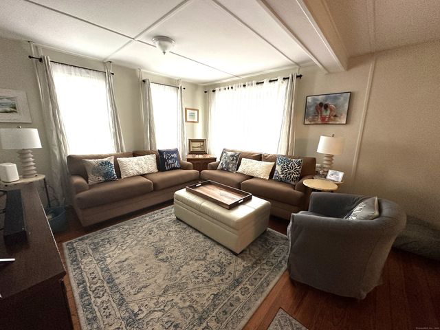 33 Sybil Avenue, Branford, CT 06405