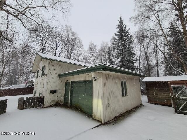 5318 Caribou Avenue, Anchorage, AK 99508