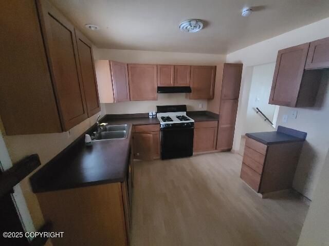 5318 Caribou Avenue, Anchorage, AK 99508