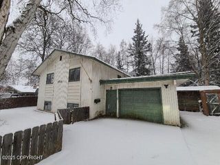 5318 Caribou Avenue, Anchorage, AK 99508
